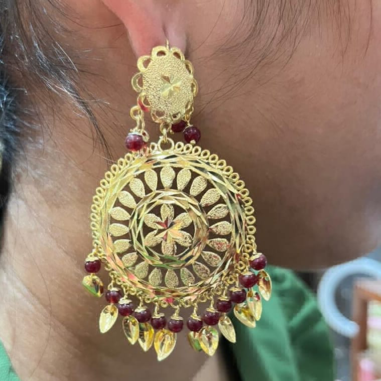 iconic punjabi earrring